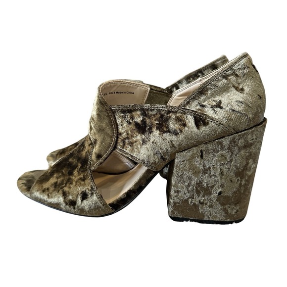 Cabi Interlock Block Heel Womens Sz 9.5 Green Moss Crushed Velvet Open Toe Shoes - Picture 3 of 8